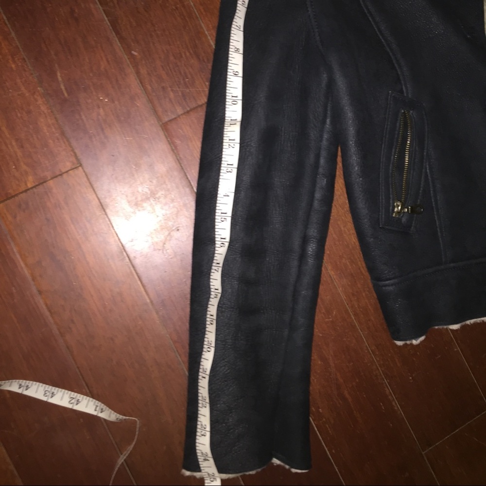 Black Shearling Jacket Size 12 - image 4